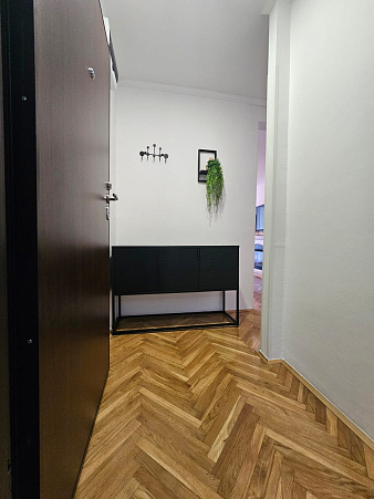 Beautiful and spacious two-bedroom apartment in an excellent location